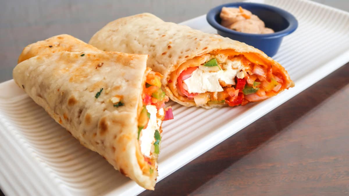 Butter Paneer Roll