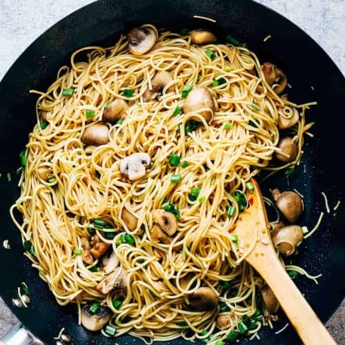 Veg. Mushroom Noodles